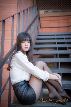 《万凤之王剧情介绍》