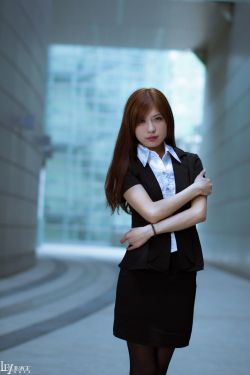 绣红旗歌曲
